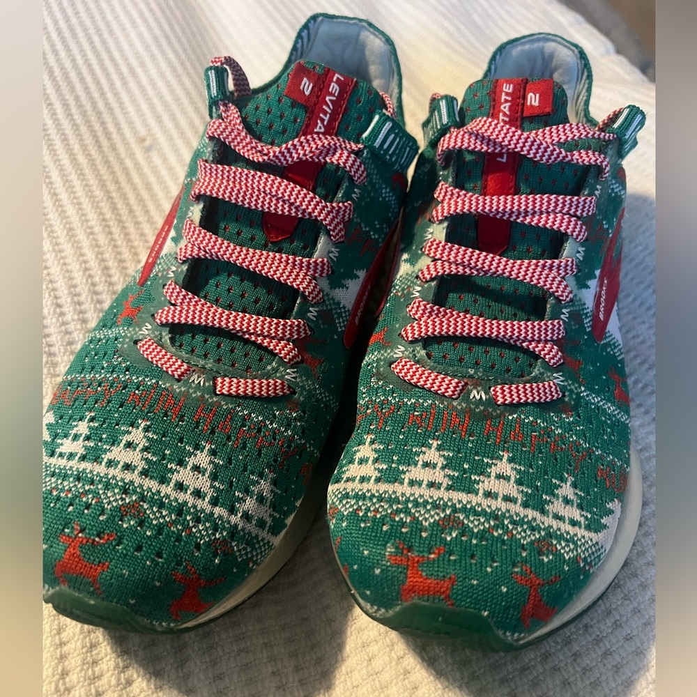 Brooks Levitate 2 - Run Happy - Holiday - Red and Green Christmas Sneakers